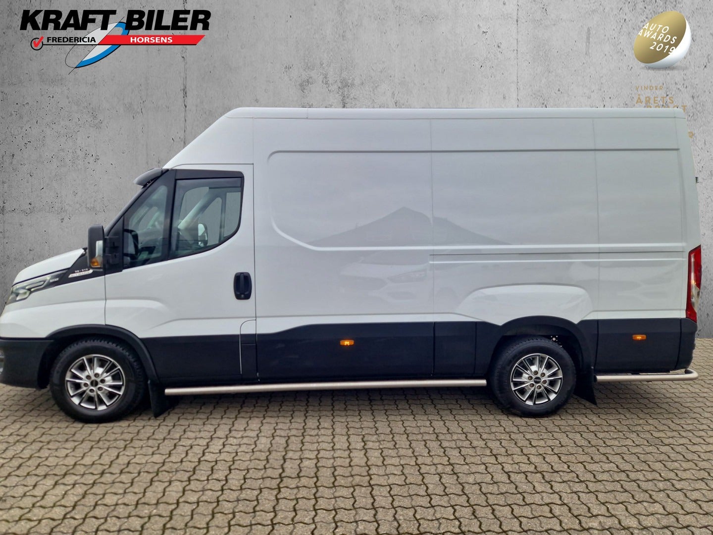 flexleasing-iveco-daily-30-35s21-12m3-van-ag8-findleasing