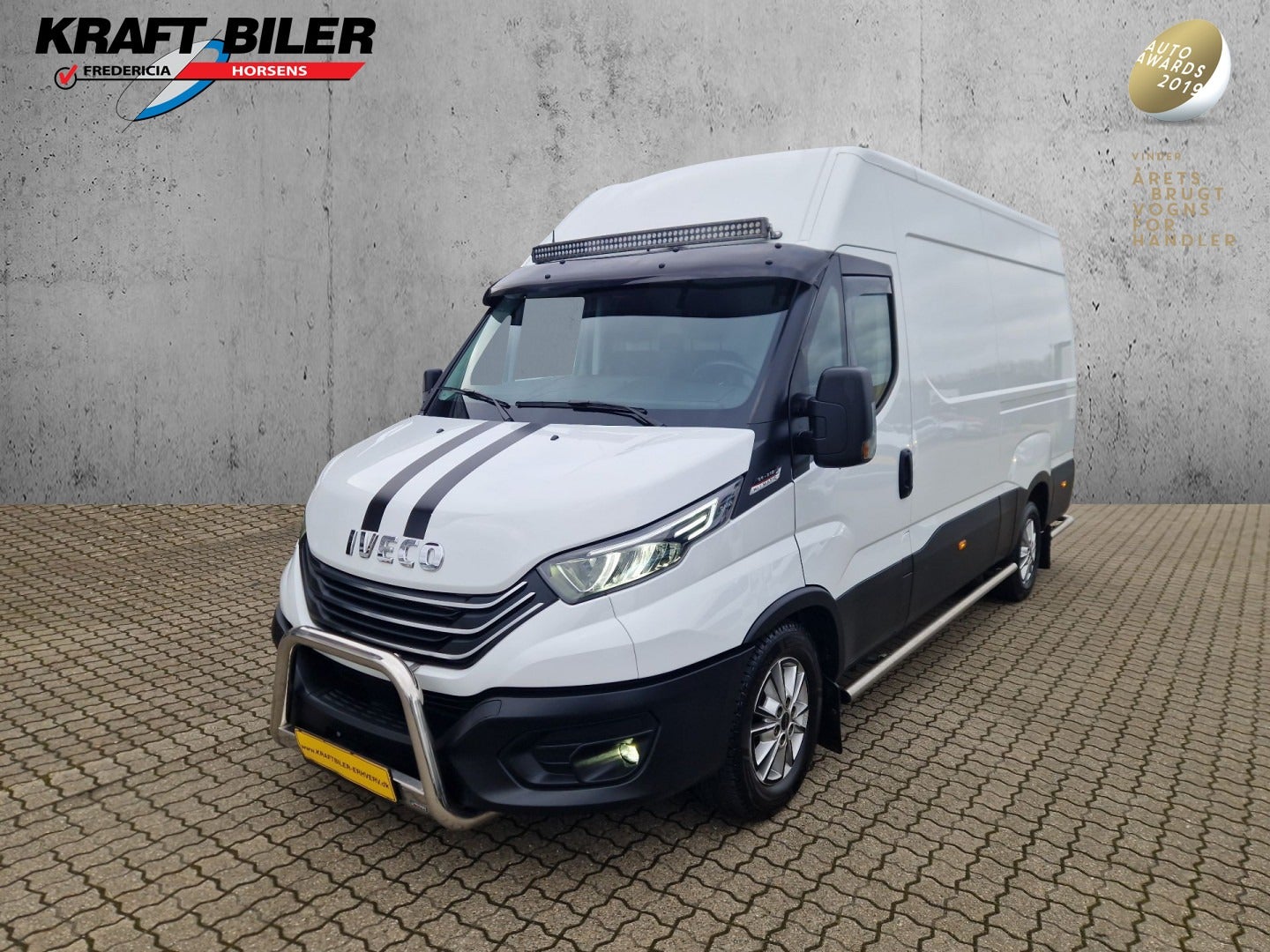 flexleasing-iveco-daily-30-35s21-12m3-van-ag8-findleasing