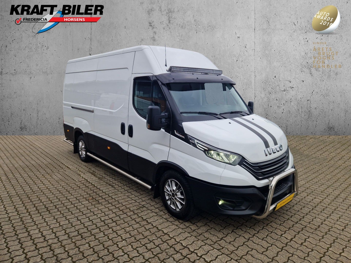 flexleasing-iveco-daily-30-35s21-12m3-van-ag8-findleasing