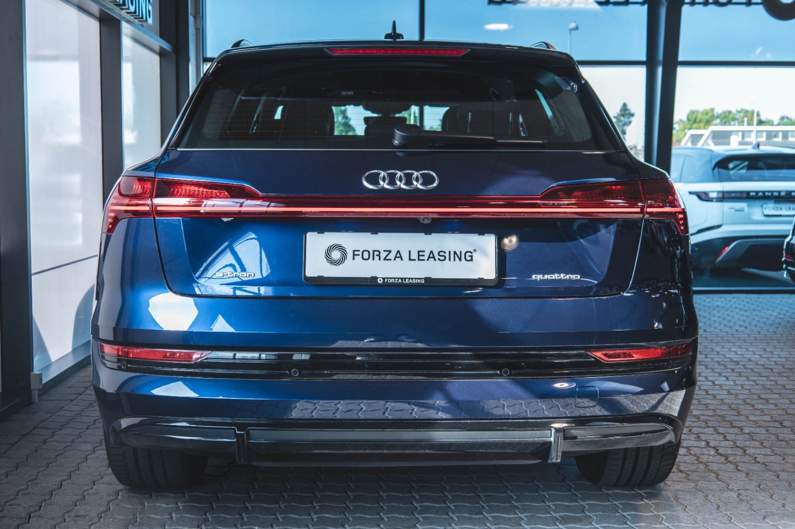 flexleasing-audi-e-tron-55-s-line-quattro-5d-findleasing