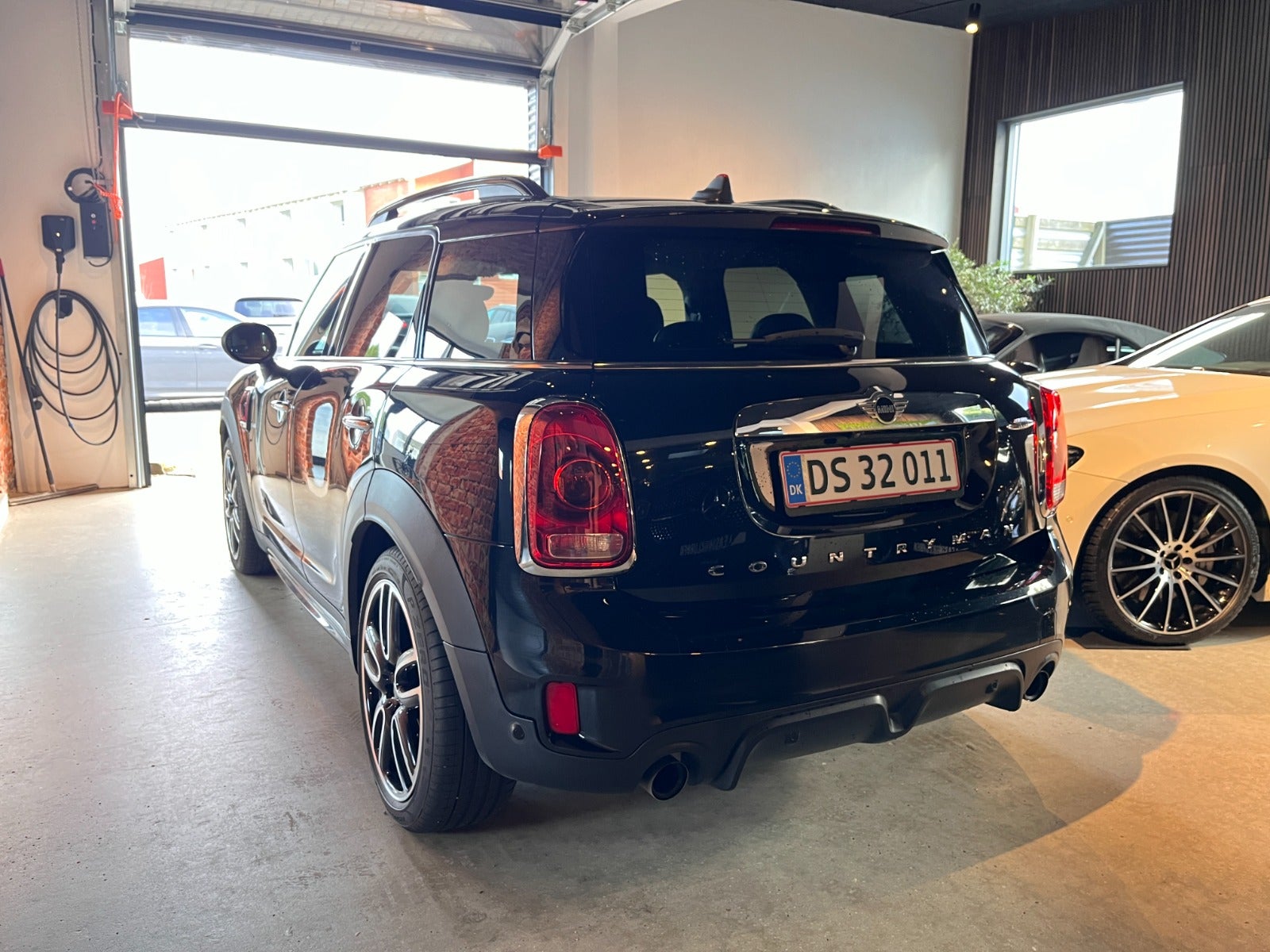 flexleasing-mini-countryman-cooper-s-20-jc-works-aut-all4-5d-findleasing