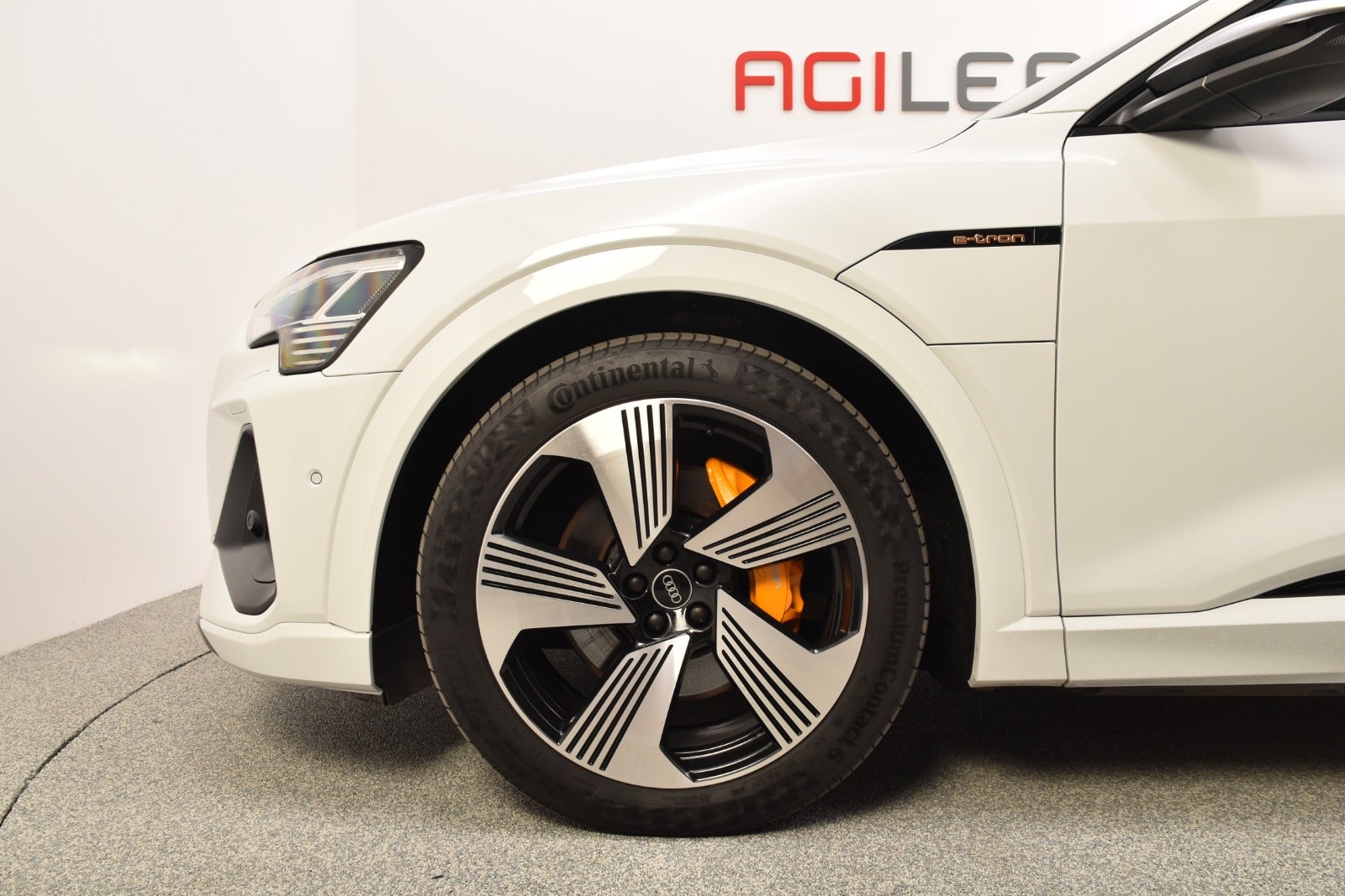 flexleasing-audi-e-tron-55-s-line-quattro-5d-findleasing