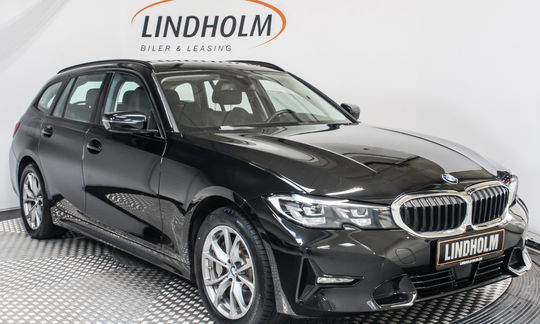 BMW 330e 2,0 Touring Sport Line aut. 5d