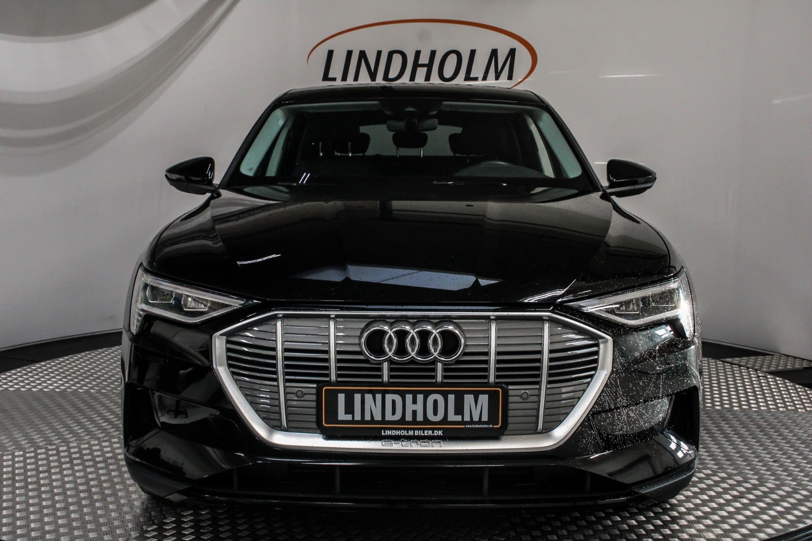 flexleasing-audi-e-tron-50-quattro-5d-findleasing