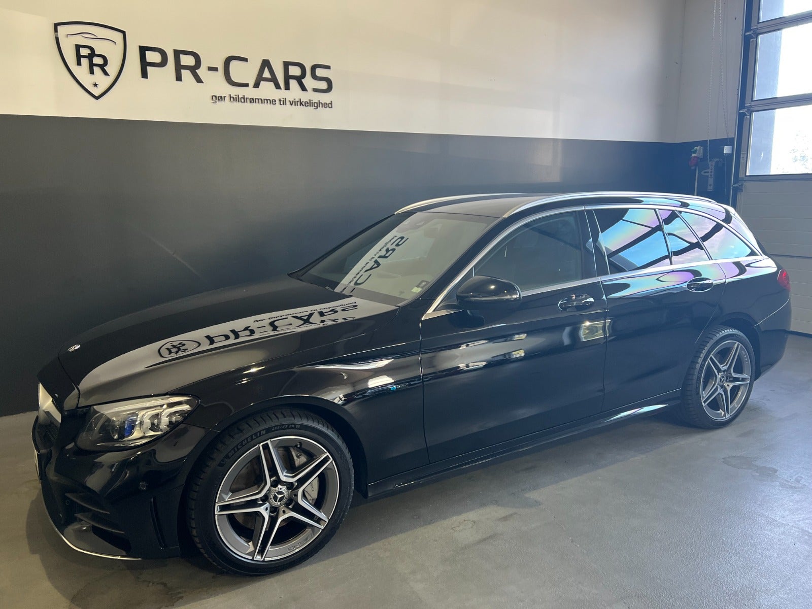 flexleasing-mercedes-c300-de-20-amg-line-stc-aut-5d-findleasing