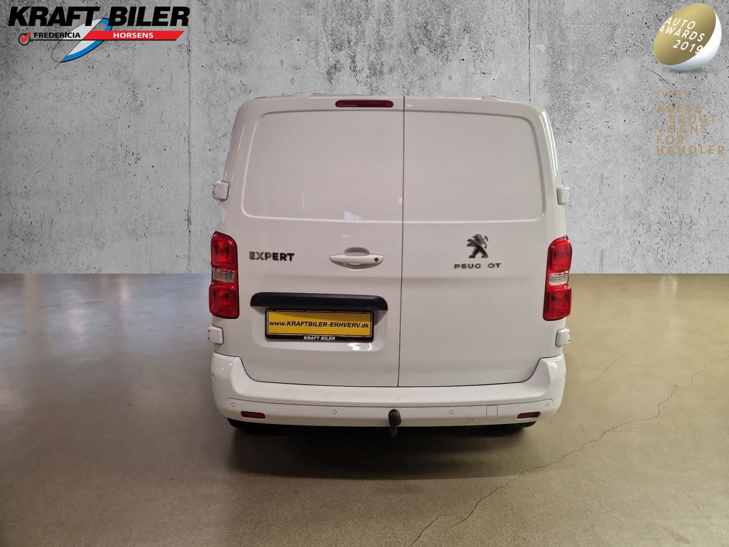 flexleasing-peugeot-expert-20-bluehdi-120-l2-premium-van-findleasing