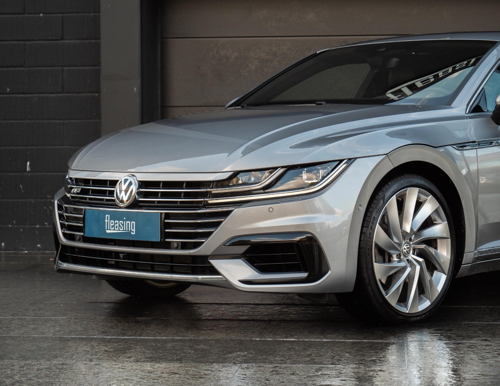 flexleasing-vw-arteon-20-tsi-272-r-line-business-dsg-4motion-4d-findleasing