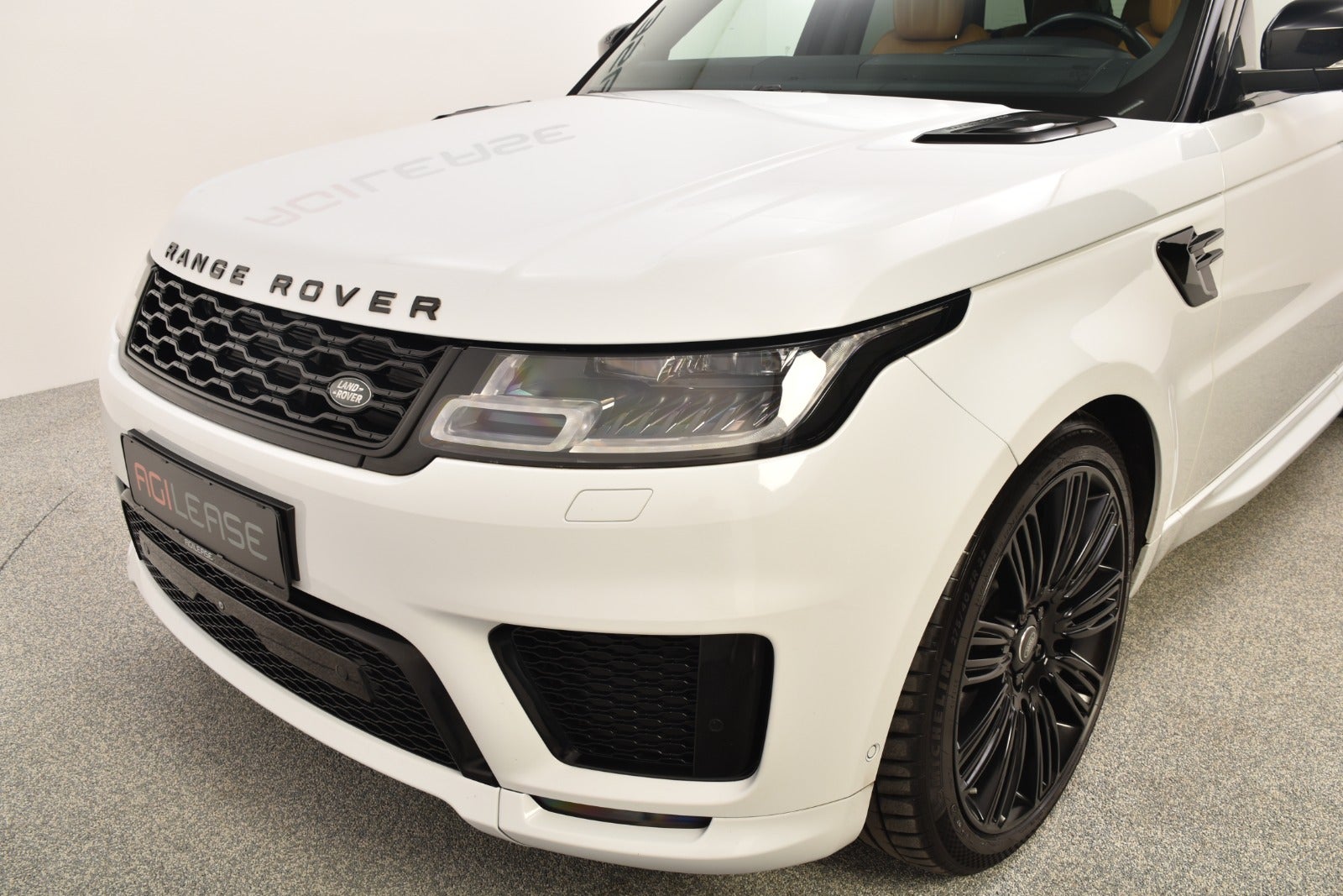 flexleasing-land-rover-range-rover-sport-30-sdv6-hse-dynamic-aut-5d-findleasing