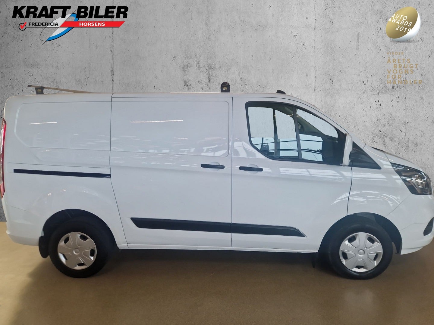 flexleasing-ford-transit-custom-280s-20-tdci-130-trend-findleasing