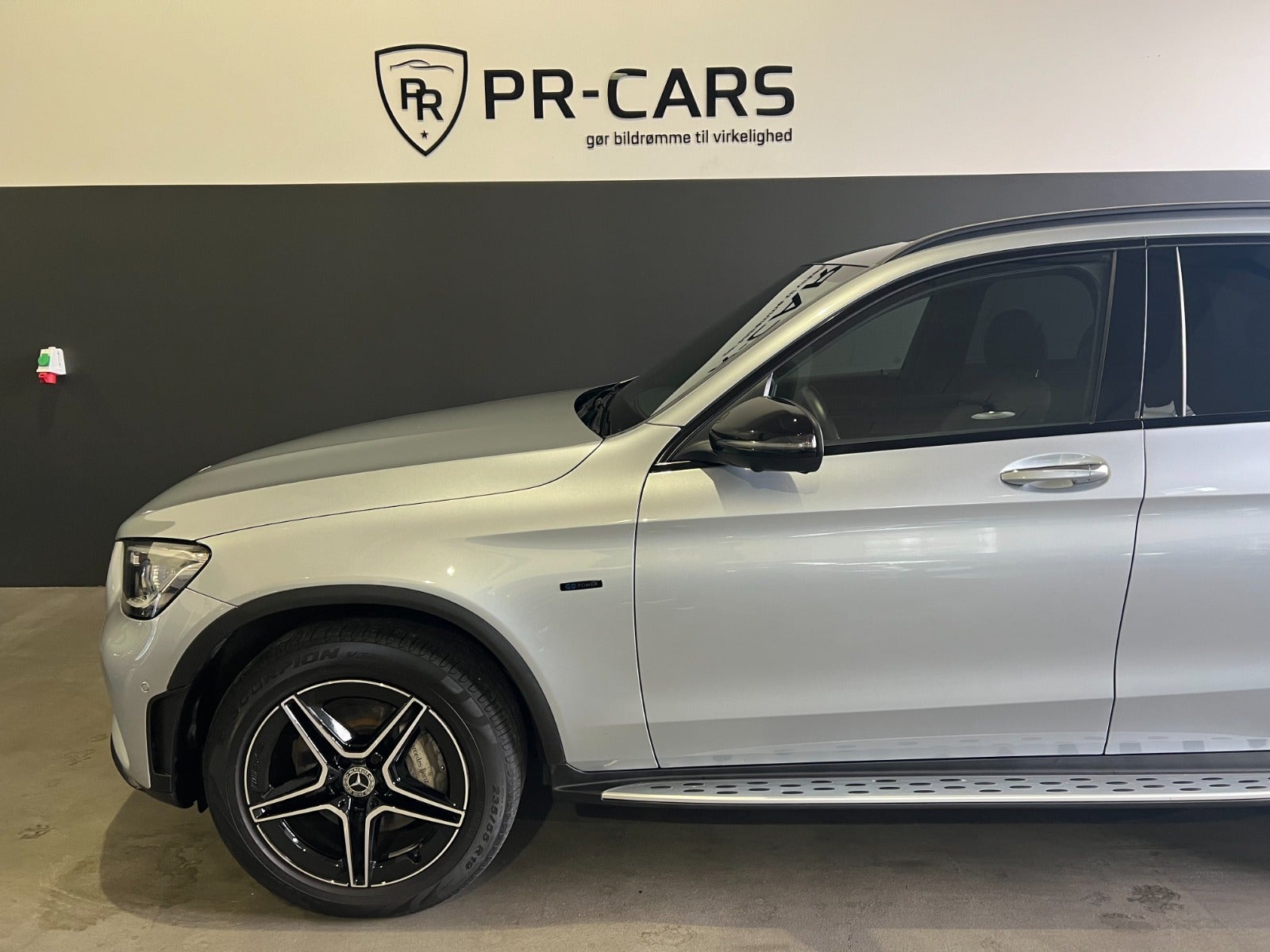 flexleasing-mercedes-glc300-de-20-amg-line-aut-4matic-5d-findleasing