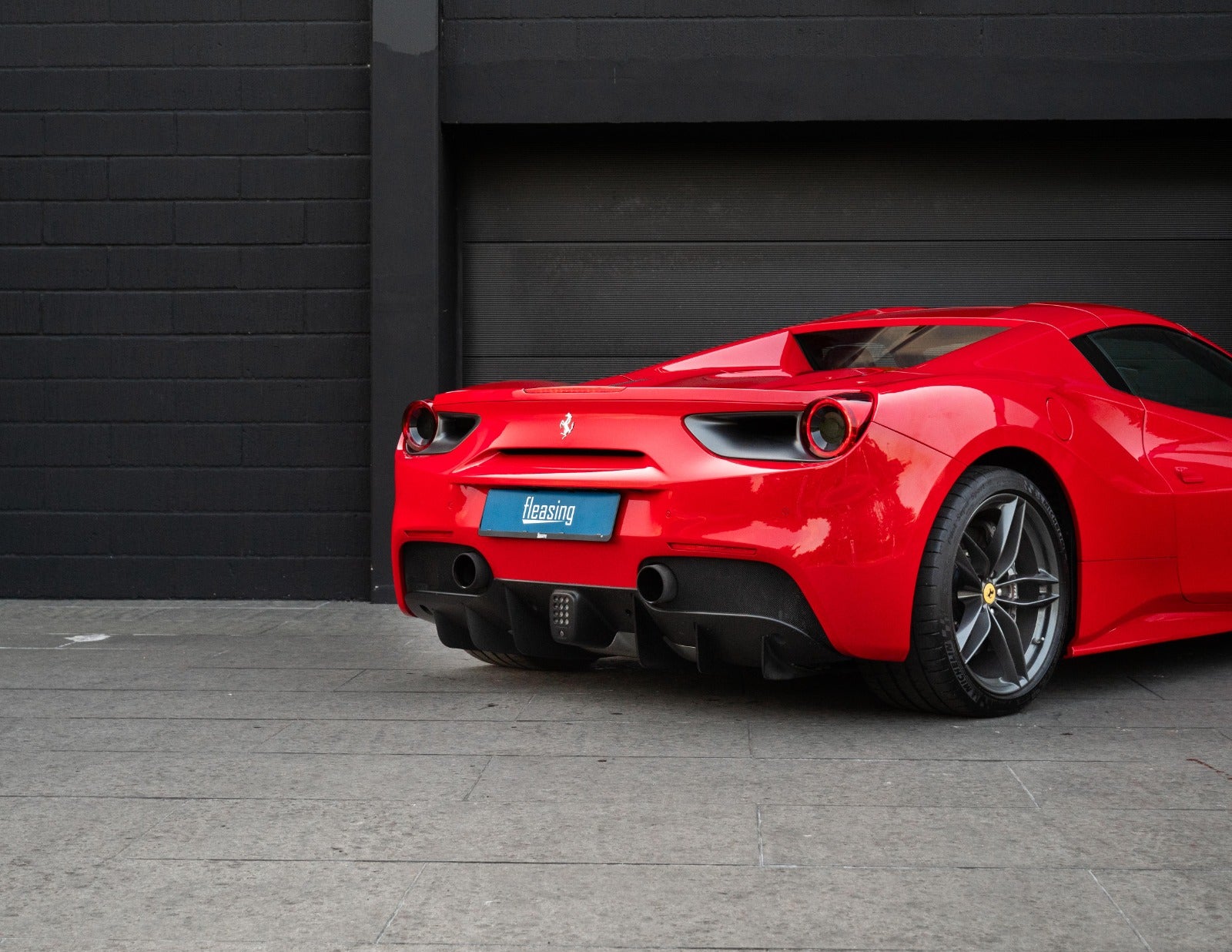 flexleasing-ferrari-488-spider-39-dct-2d-findleasing