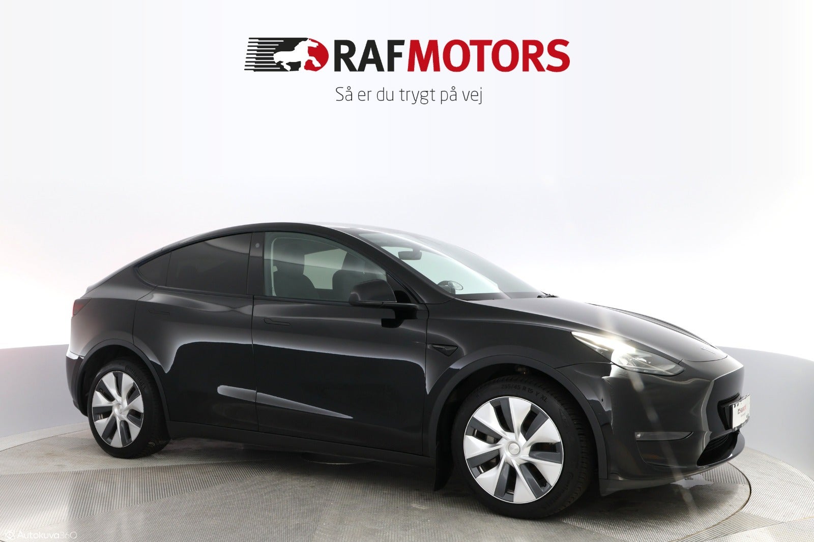 flexleasing-tesla-model-y-long-range-awd-5d-findleasing