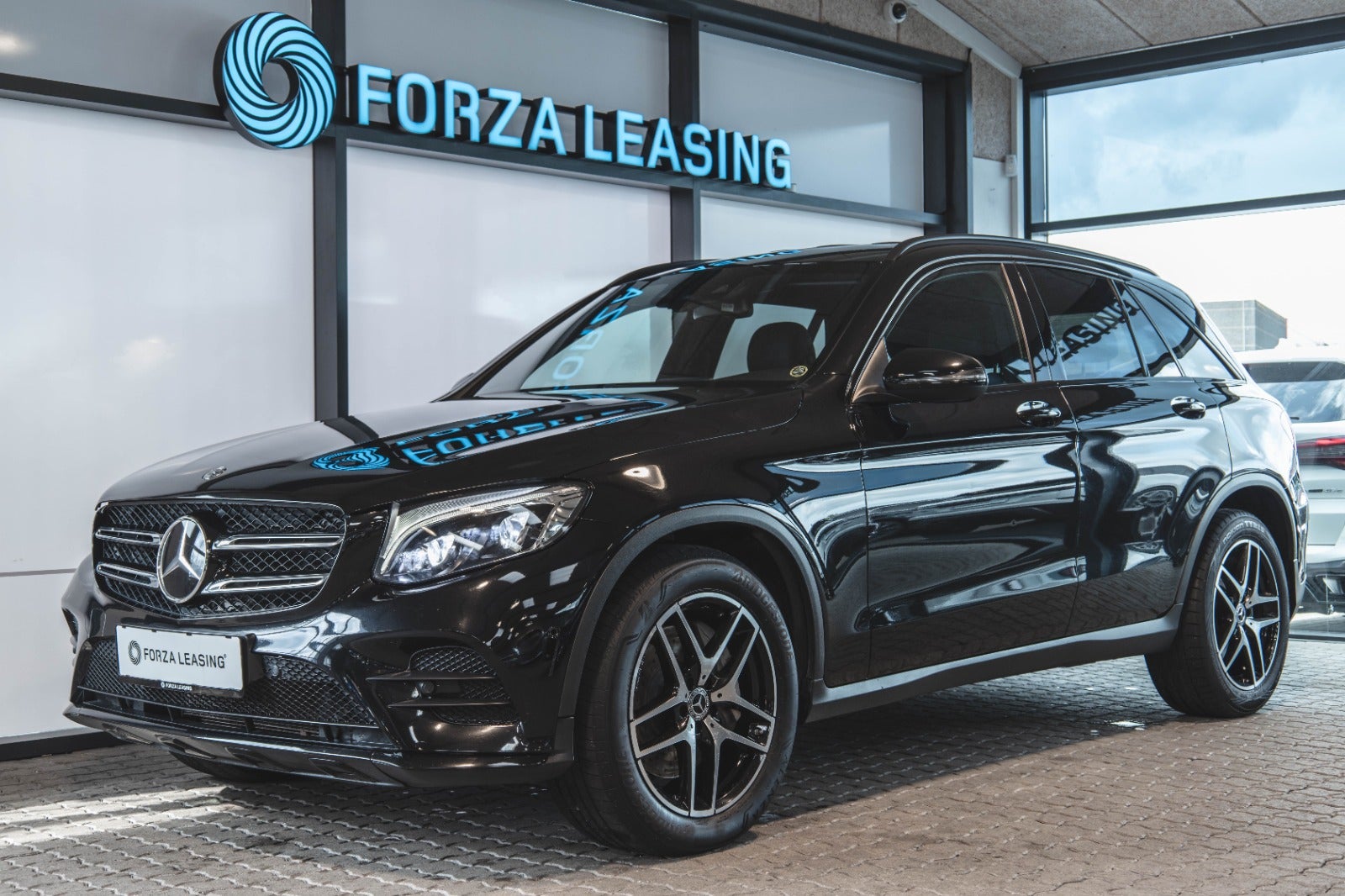 flexleasing-mercedes-glc350-d-30-aut-4matic-5d-findleasing