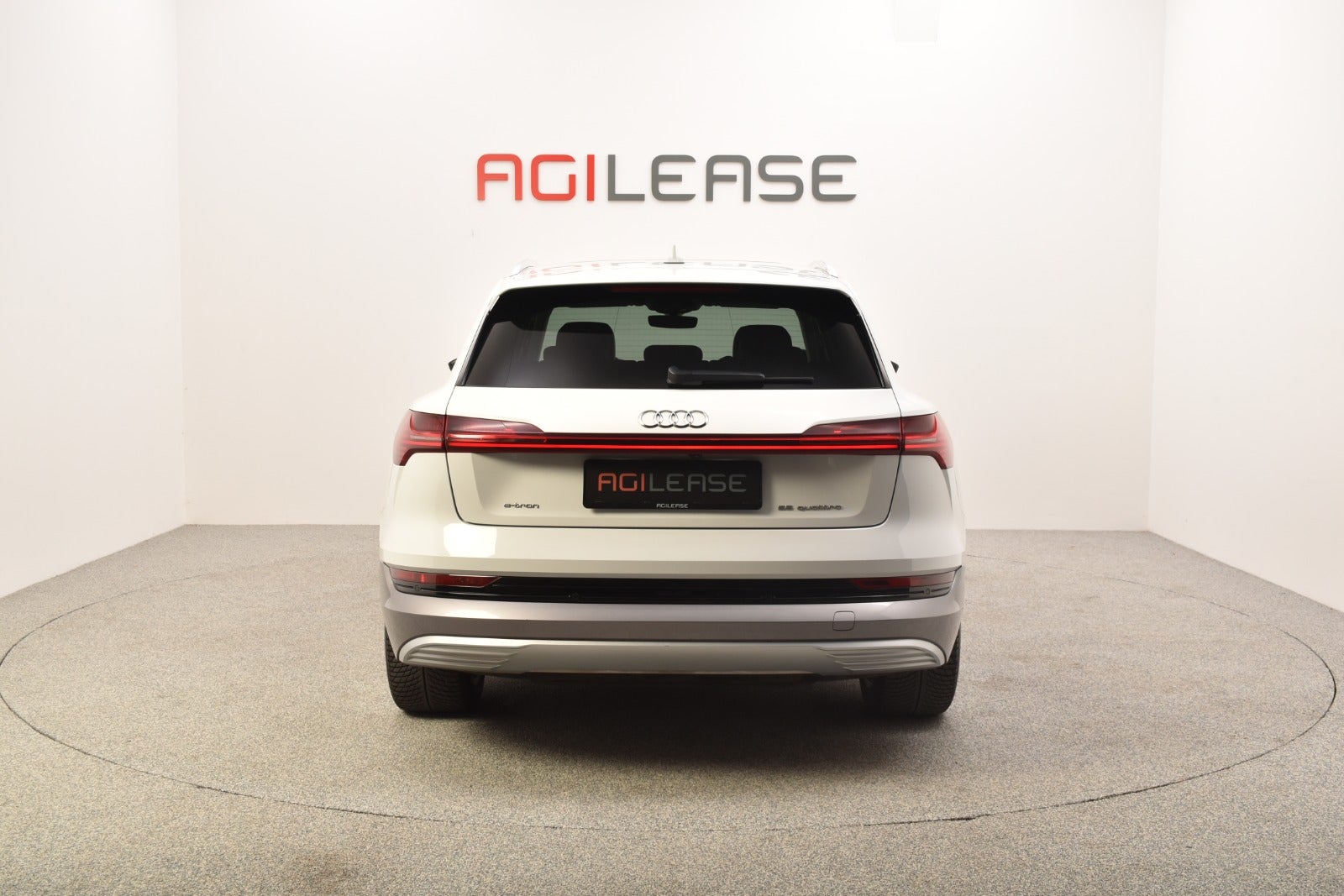 flexleasing-audi-e-tron-55-advanced-quattro-5d-findleasing