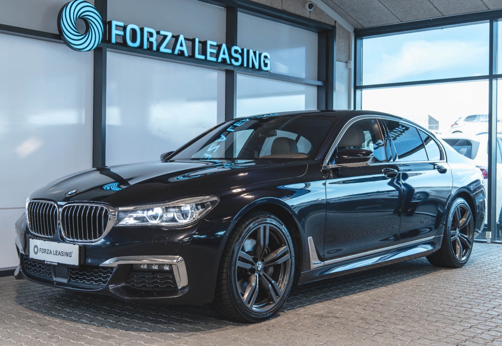 flexleasing-bmw-730d-30-xdrive-aut-4d-findleasing