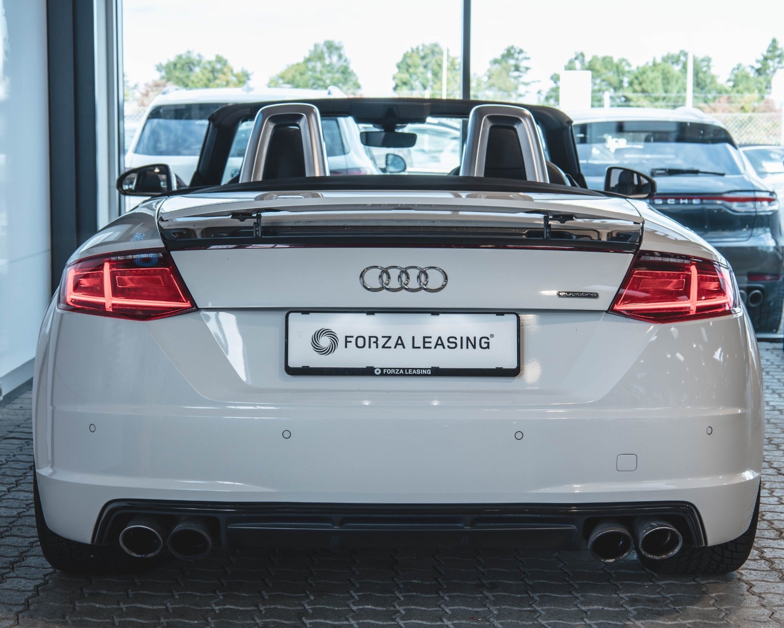 flexleasing-audi-tt-20-tfsi-230-roadster-quattro-s-tr-2d-findleasing