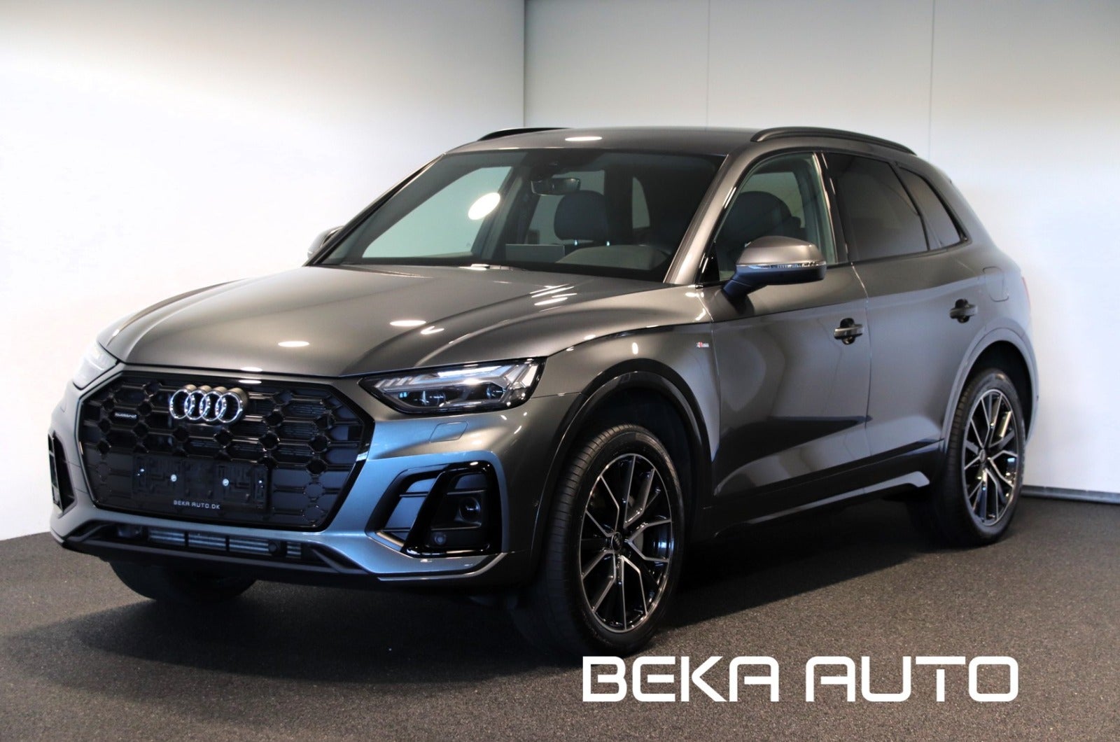 flexleasing-audi-q5-50-tfsi-e-s-line-quattro-s-tr-5d-findleasing