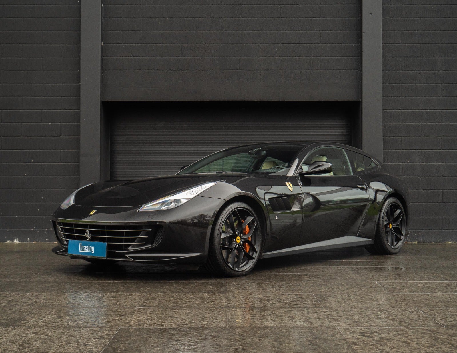 flexleasing-ferrari-gtc4lusso-t-39-dct-2d-findleasing