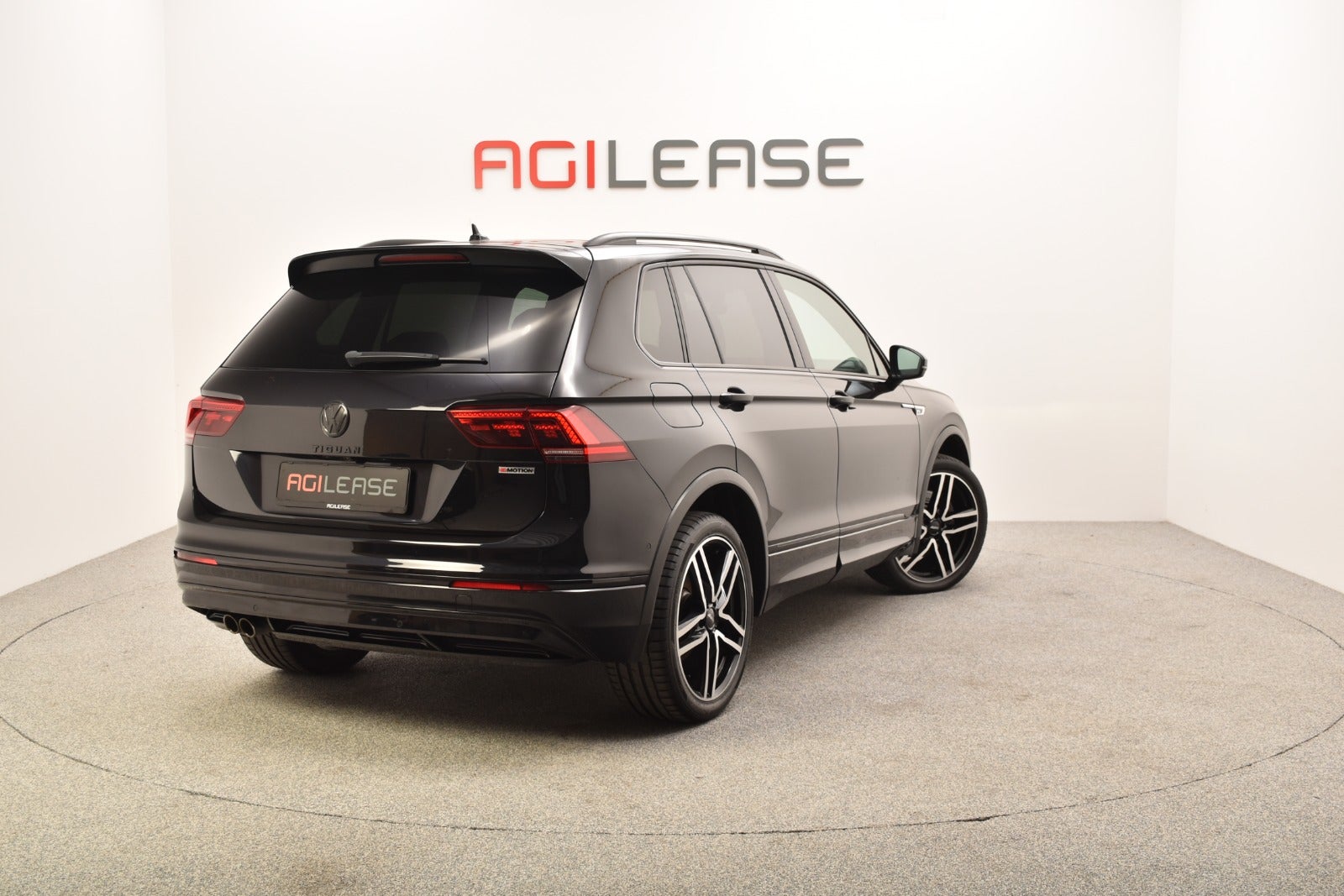 flexleasing-vw-tiguan-20-tdi-190-r-line-dsg-4motion-5d-findleasing