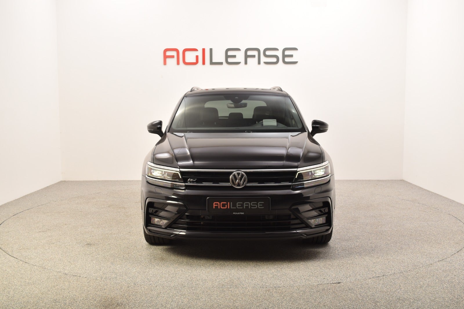 flexleasing-vw-tiguan-20-tdi-190-r-line-dsg-4motion-5d-findleasing