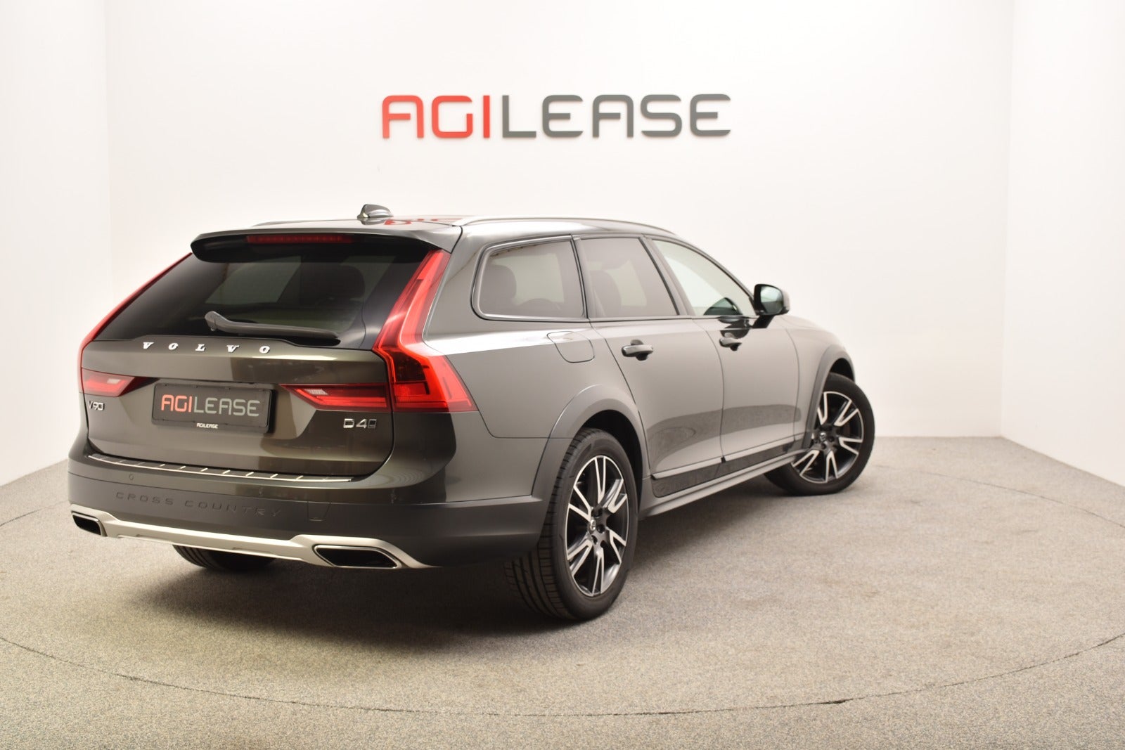 flexleasing-volvo-v90-cc-20-d4-190-pro-aut-awd-5d-findleasing