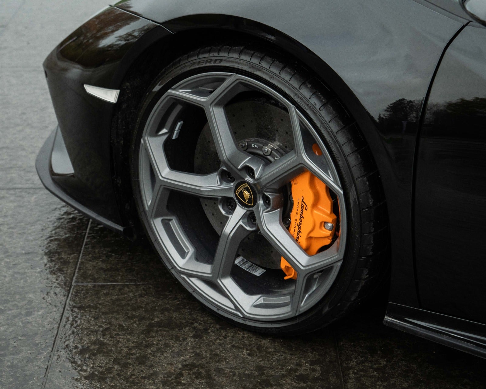 flexleasing-lamborghini-huracan-52-evo-spyder-rwd-2d-findleasing