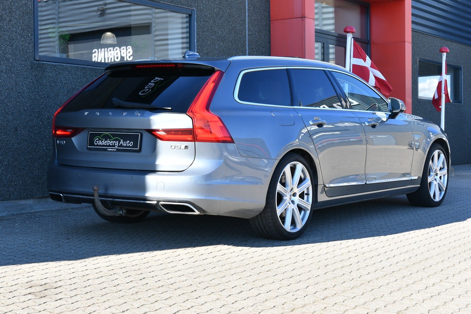 flexleasing-volvo-v90-20-d5-235-inscription-aut-awd-5d-findleasing