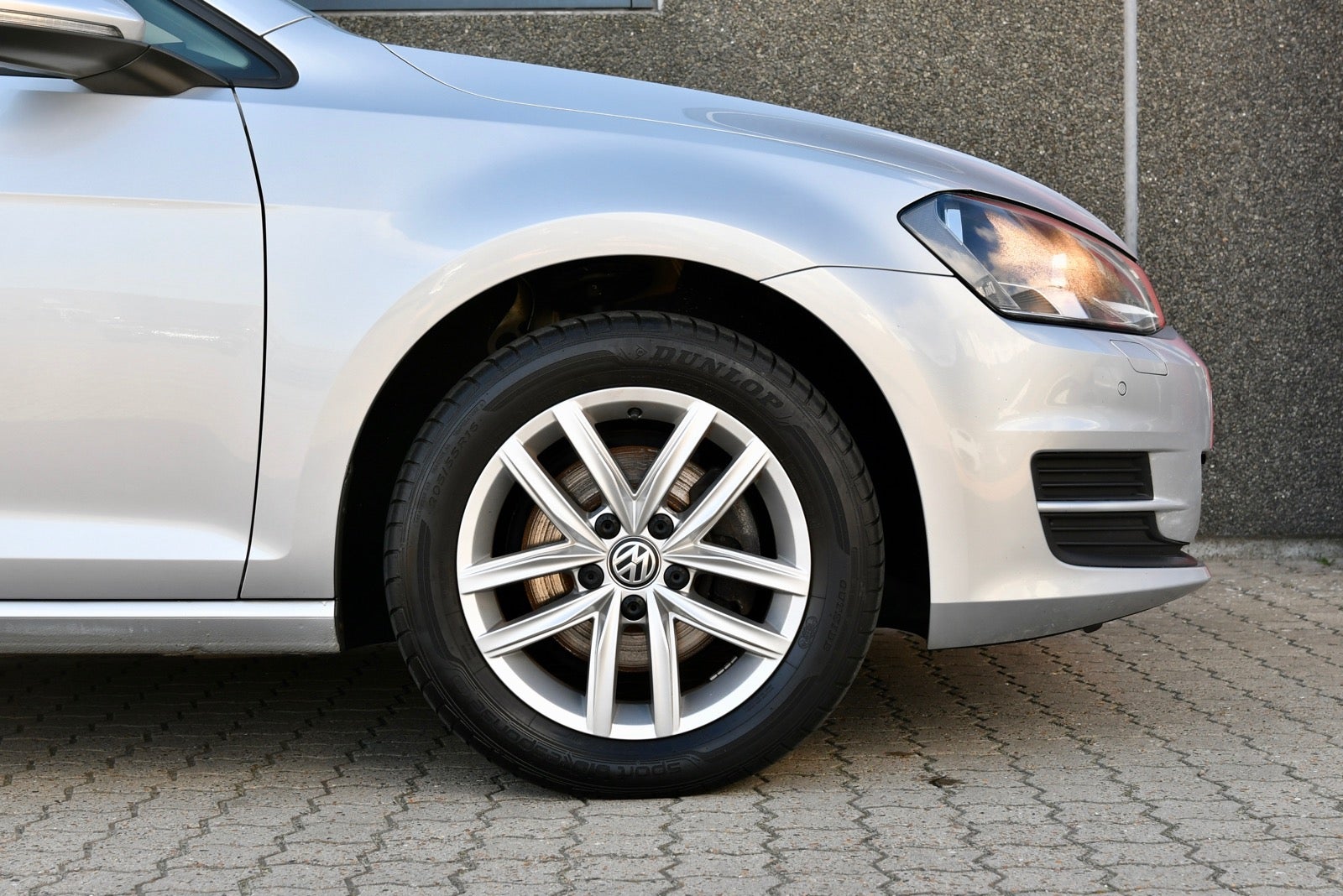 flexleasing-vw-golf-vii-16-tdi-110-comfortline-variant-bmt-5d-findleasing