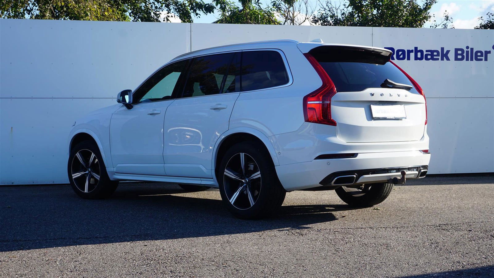 flexleasing-volvo-xc90-20-d5-235-r-design-aut-awd-7prs-5d-findleasing