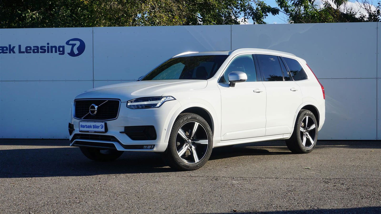 flexleasing-volvo-xc90-20-d5-235-r-design-aut-awd-7prs-5d-findleasing