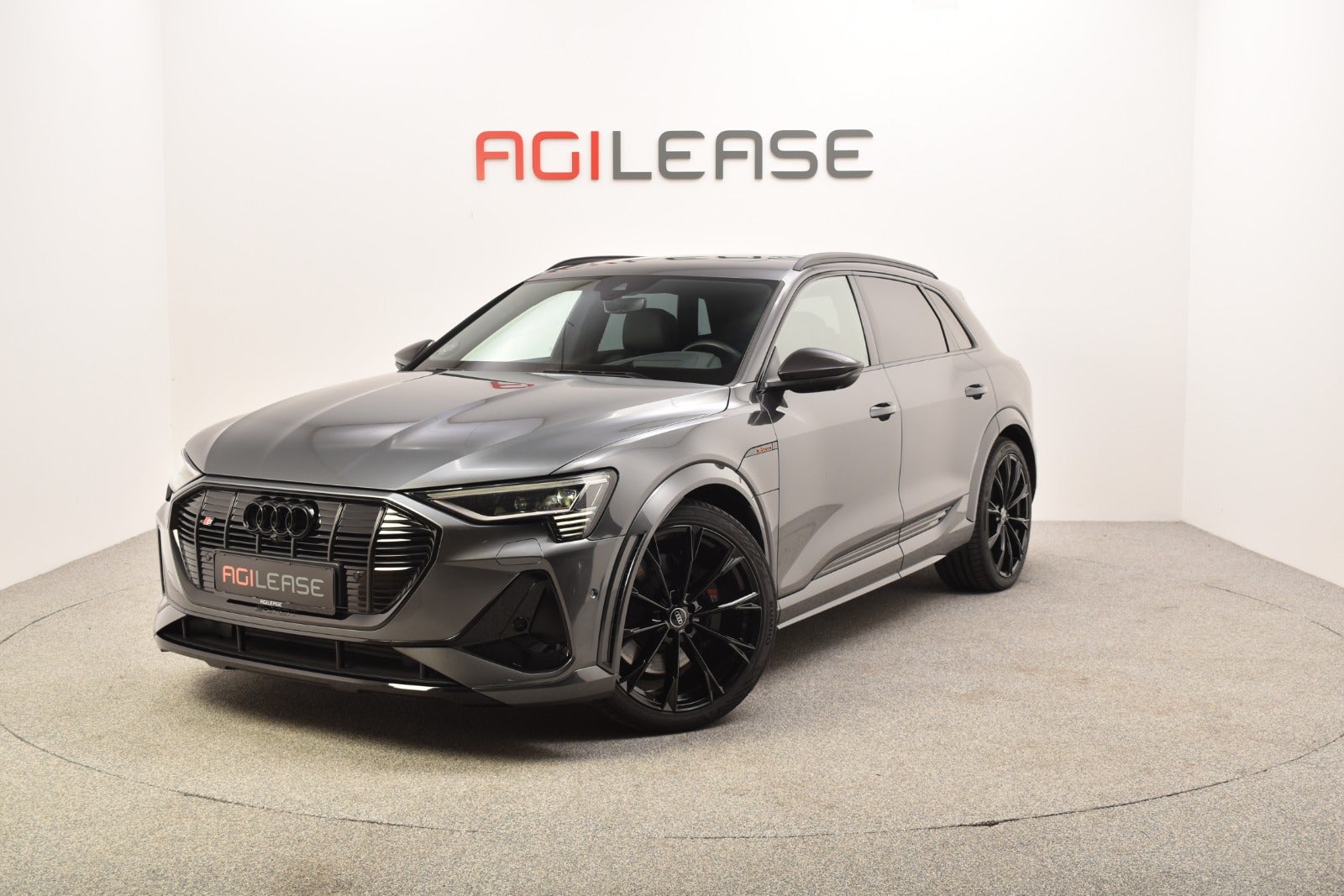 flexleasing-audi-e-tron-s-quattro-5d-findleasing