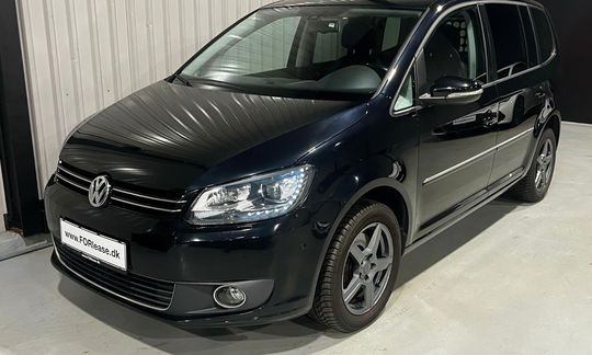 VW Touran 2,0 TDi 140 Highline DSG BMT Van 5d