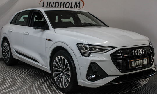 Audi e-tron 55 S-line quattro 5d