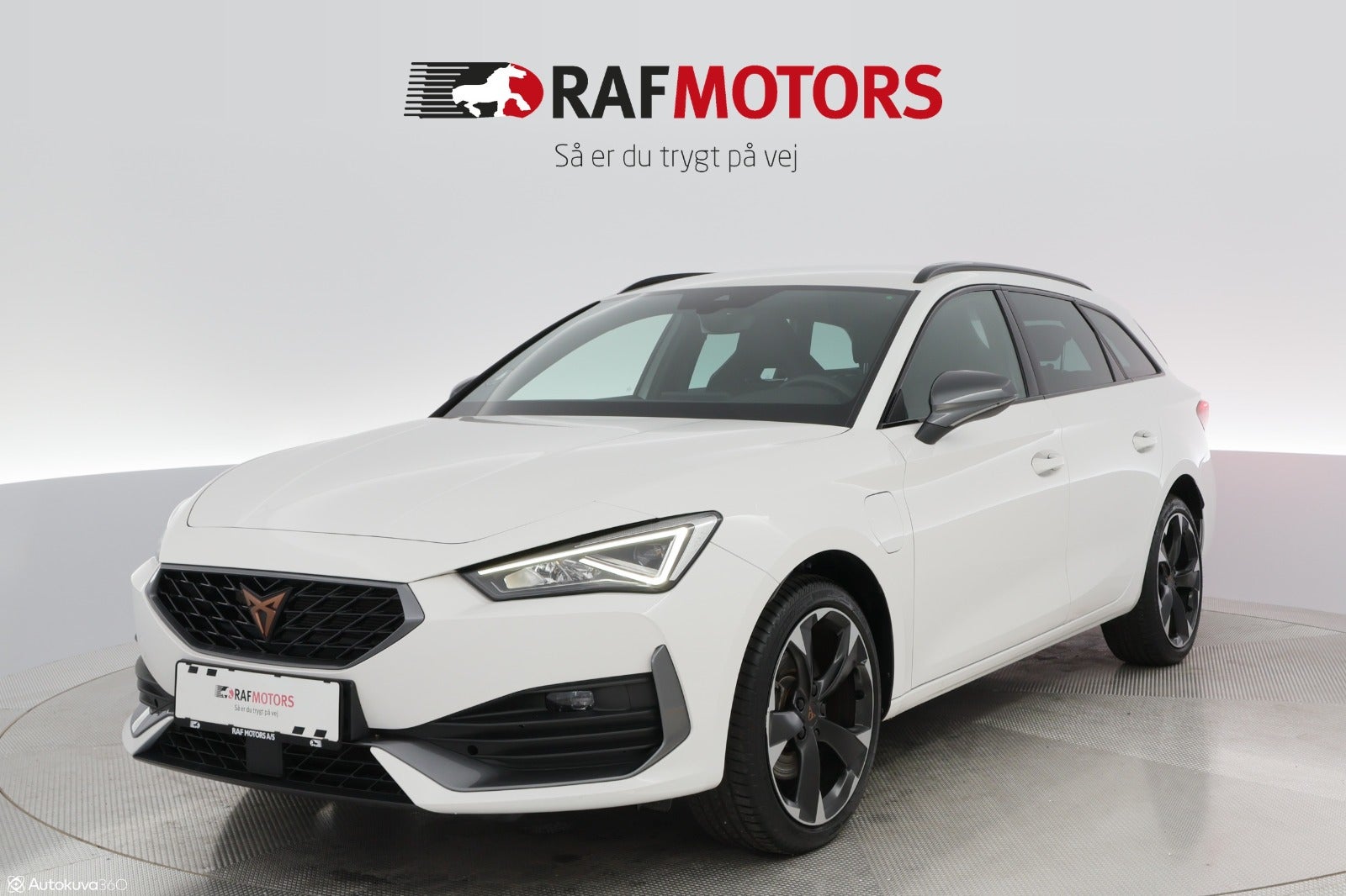 flexleasing-cupra-leon-14-ehybrid-sportstourer-dsg-5d-findleasing