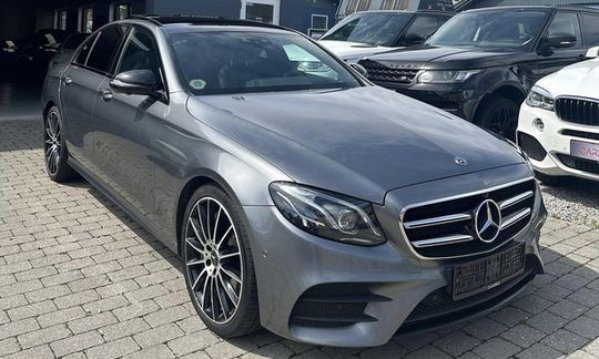 Mercedes E350 d AMG-line  - V6 med 258 hk