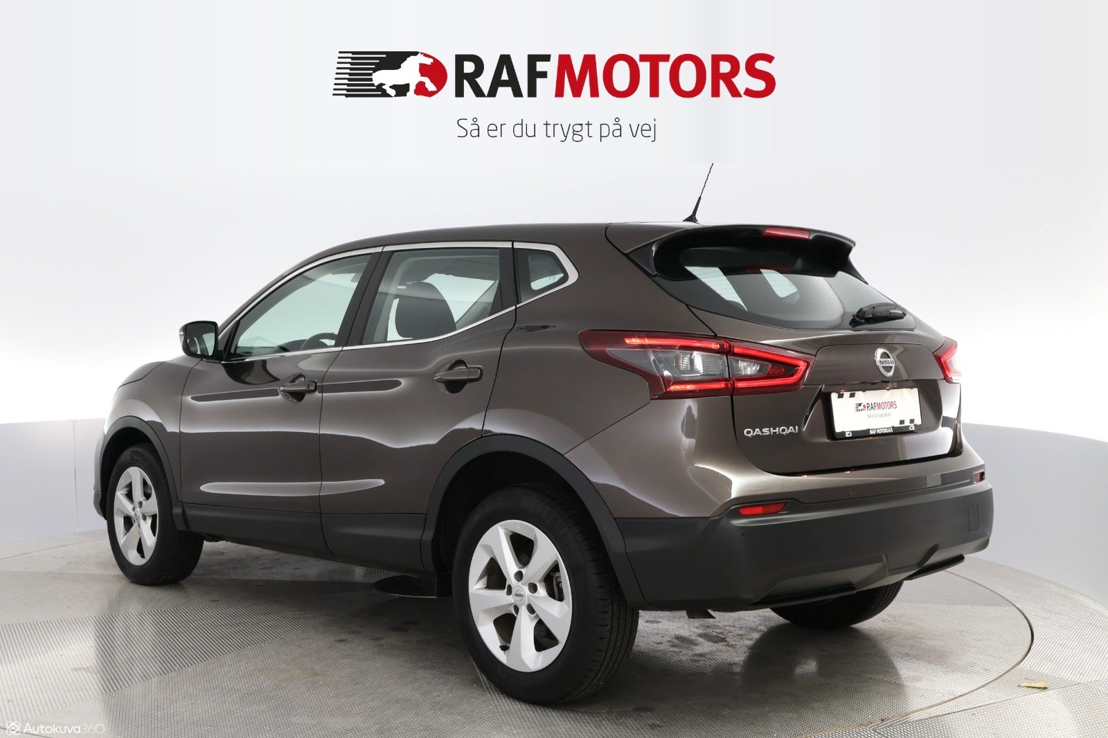 flexleasing-nissan-qashqai-13-dig-t-140-acenta-5d-findleasing