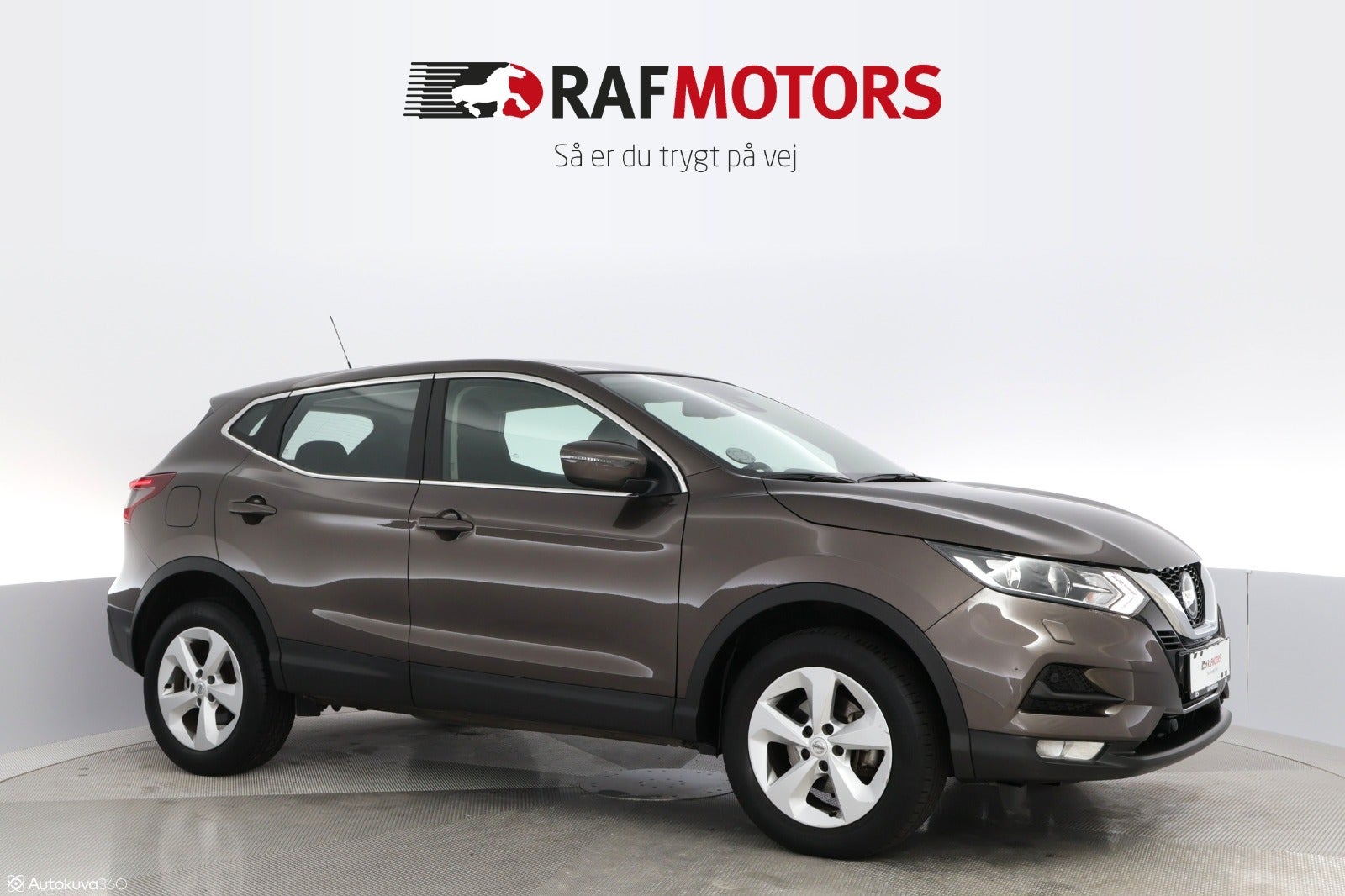 flexleasing-nissan-qashqai-13-dig-t-140-acenta-5d-findleasing