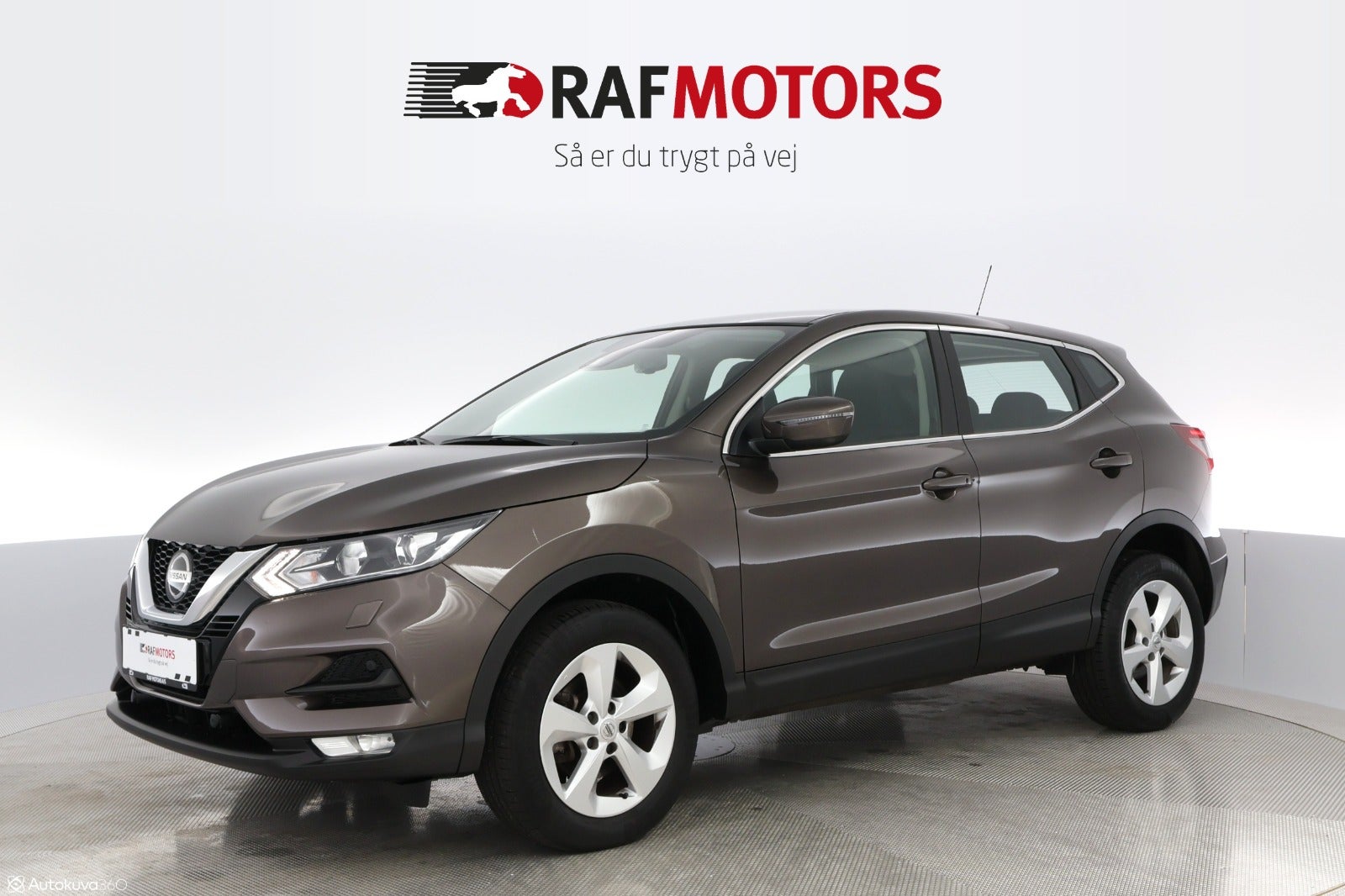 flexleasing-nissan-qashqai-13-dig-t-140-acenta-5d-findleasing