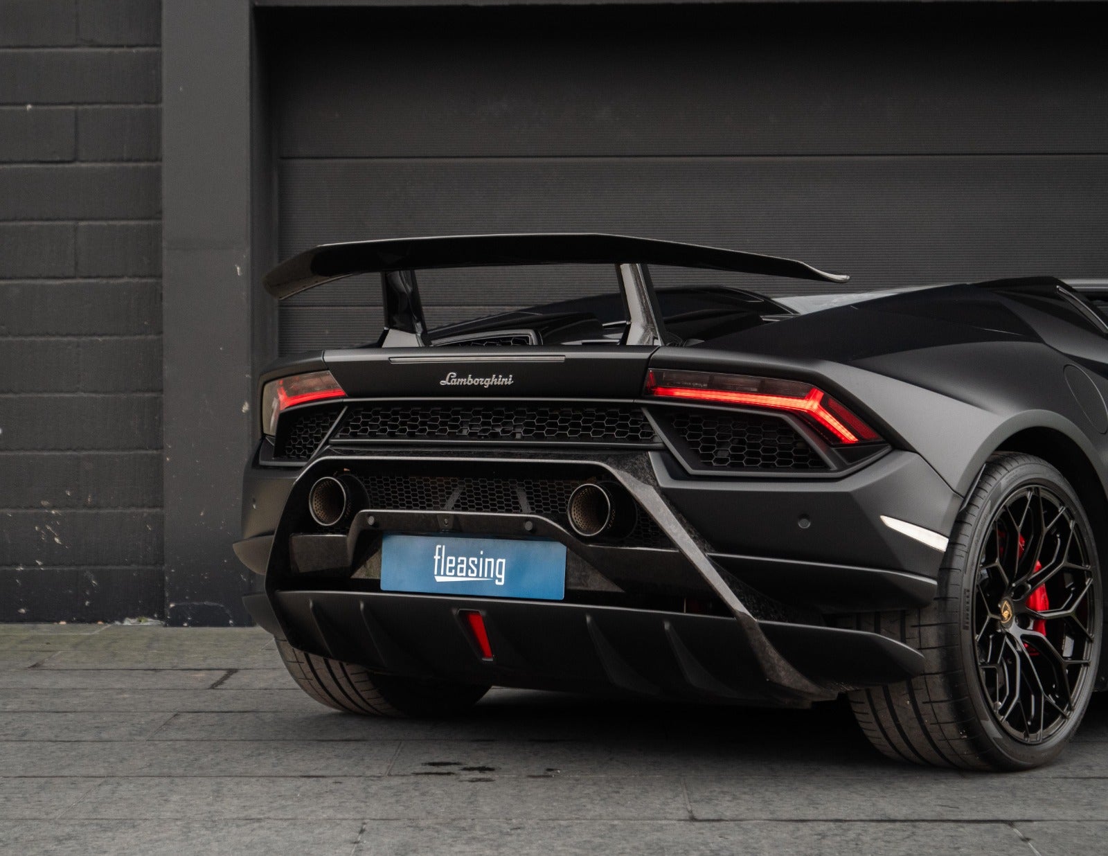 flexleasing-lamborghini-huracan-52-performante-spyder-2d-findleasing