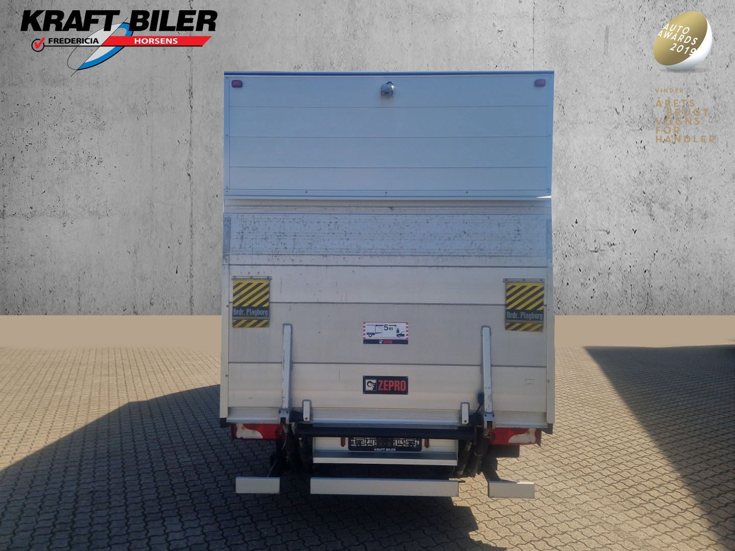 flexleasing-mercedes-sprinter-319-30-cdi-alukasse-mlift-aut-findleasing