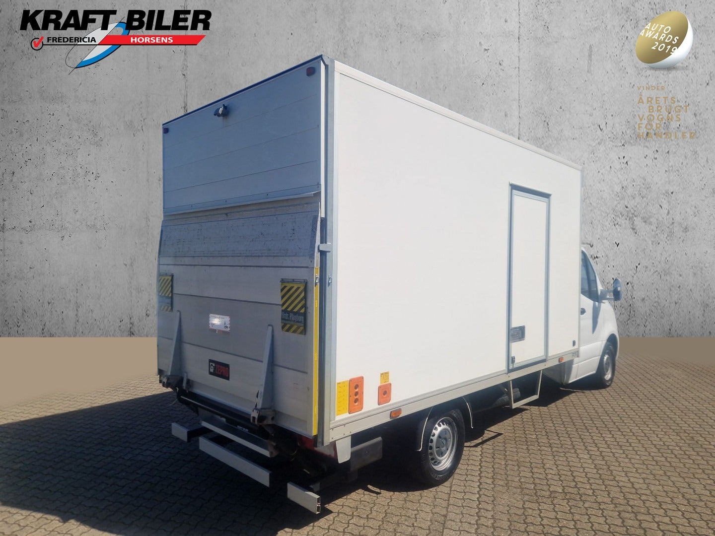 flexleasing-mercedes-sprinter-319-30-cdi-alukasse-mlift-aut-findleasing