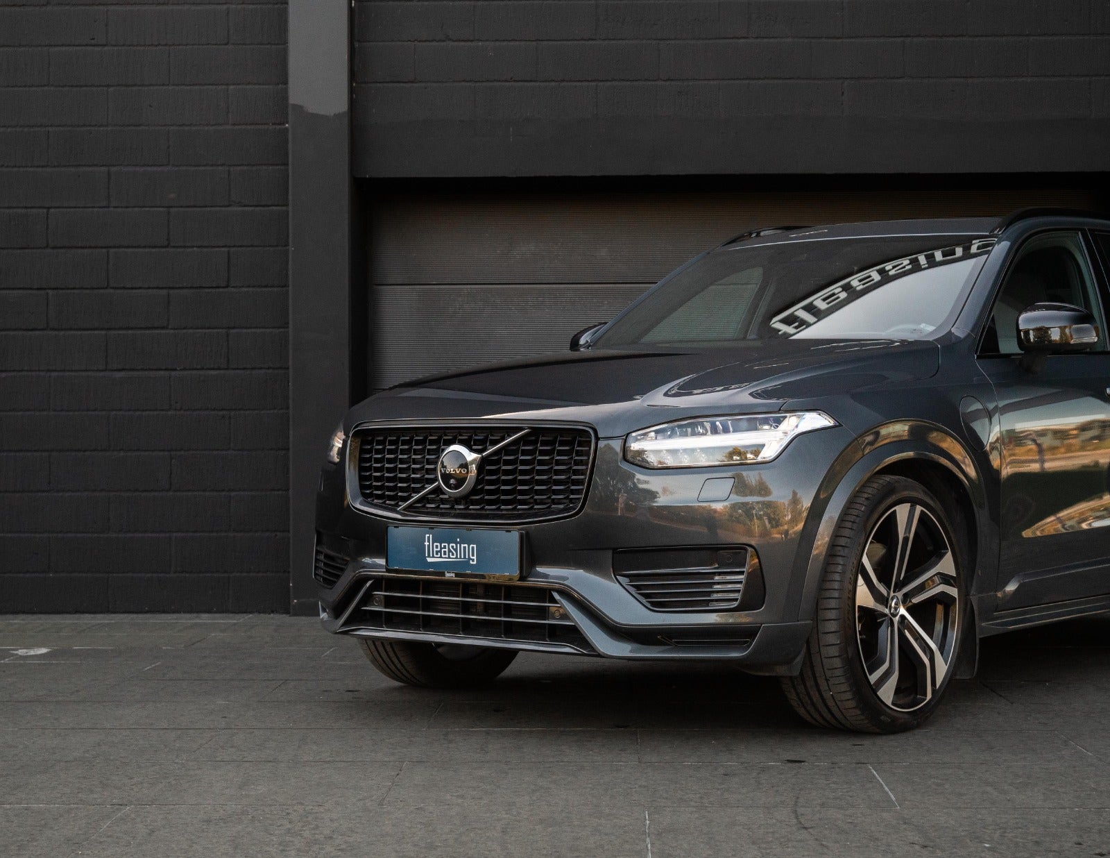 flexleasing-volvo-xc90-20-t8-recharge-r-design-aut-awd-7prs-5d-findleasing