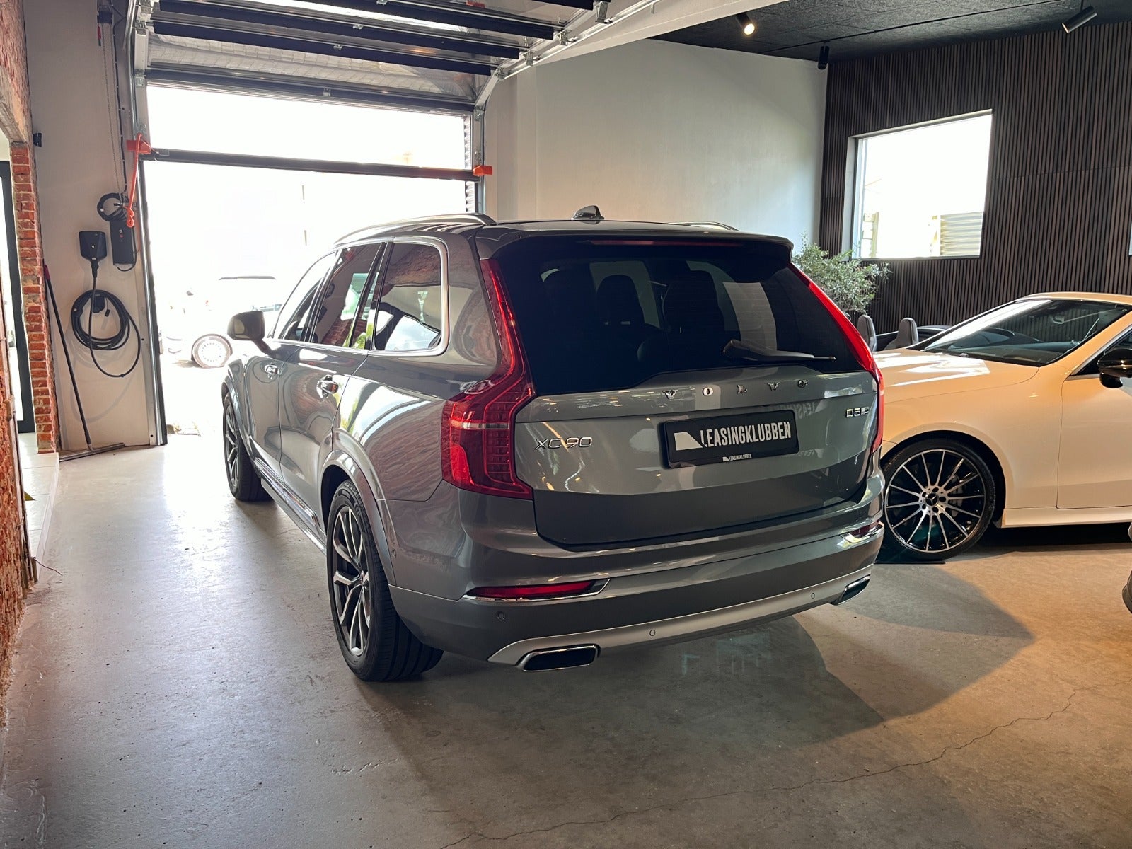 flexleasing-volvo-xc90-20-d5-235-inscription-aut-awd-7prs-5d-findleasing