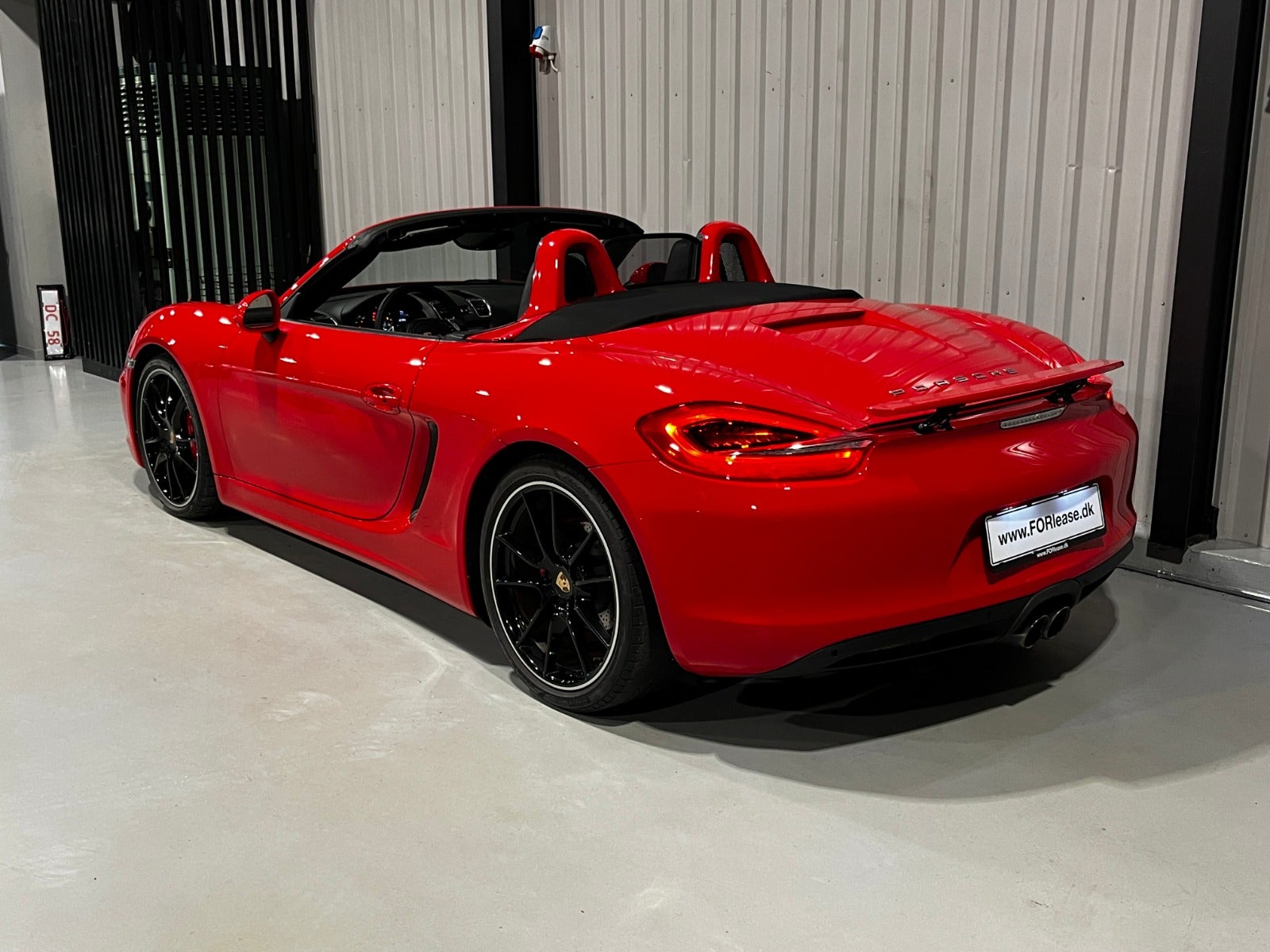 flexleasing-porsche-boxster-s-34-pdk-2d-findleasing