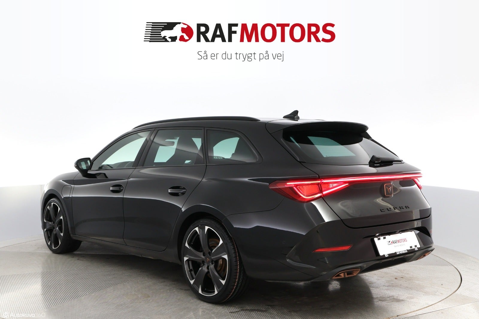 flexleasing-cupra-leon-14-ehybrid-sportstourer-dsg-5d-findleasing