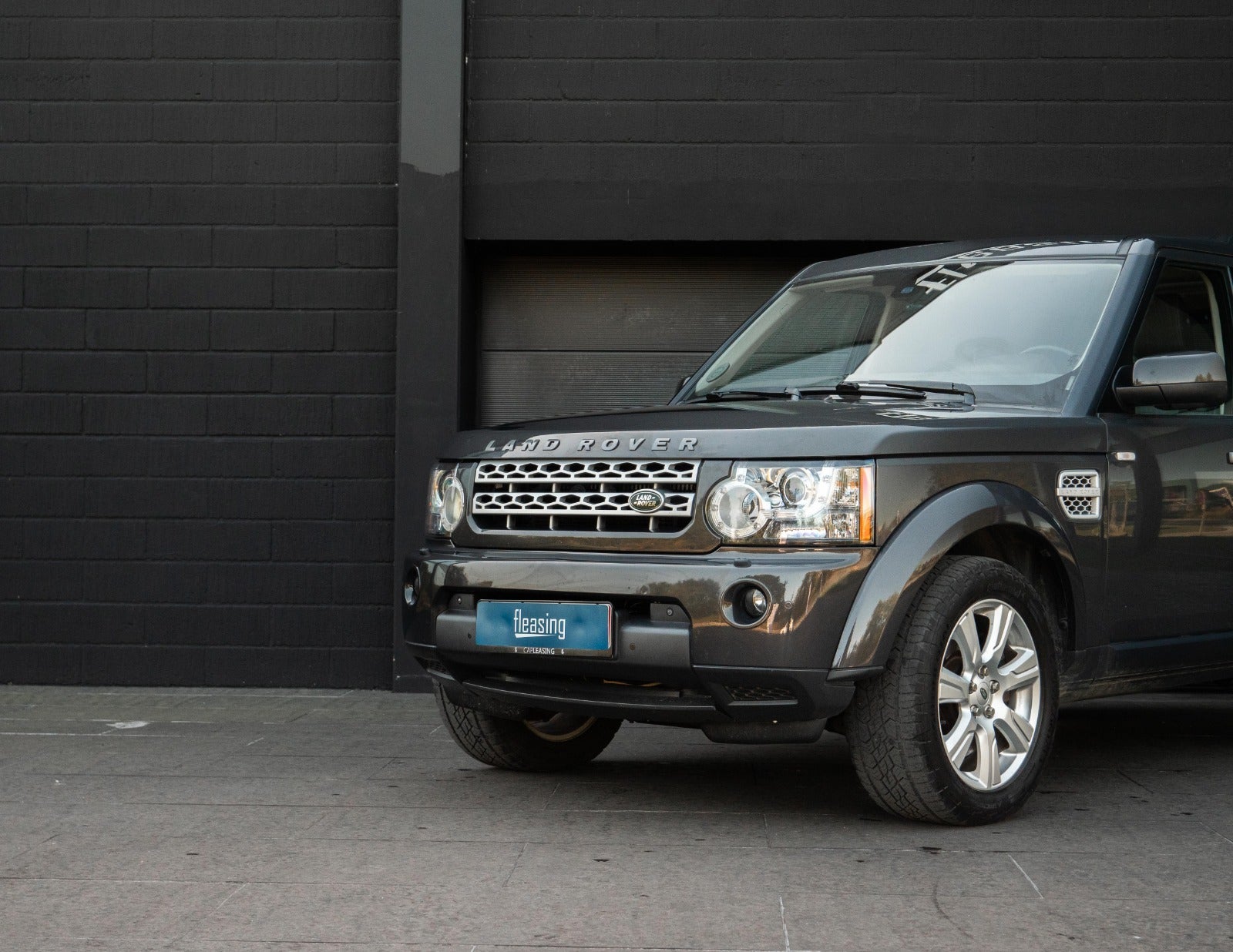 flexleasing-land-rover-discovery-sport-30-sdv6-hse-aut-5d-findleasing