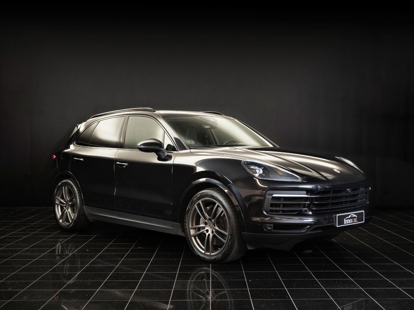 flexleasing-porsche-cayenne-s-29-tiptr-5d-findleasing