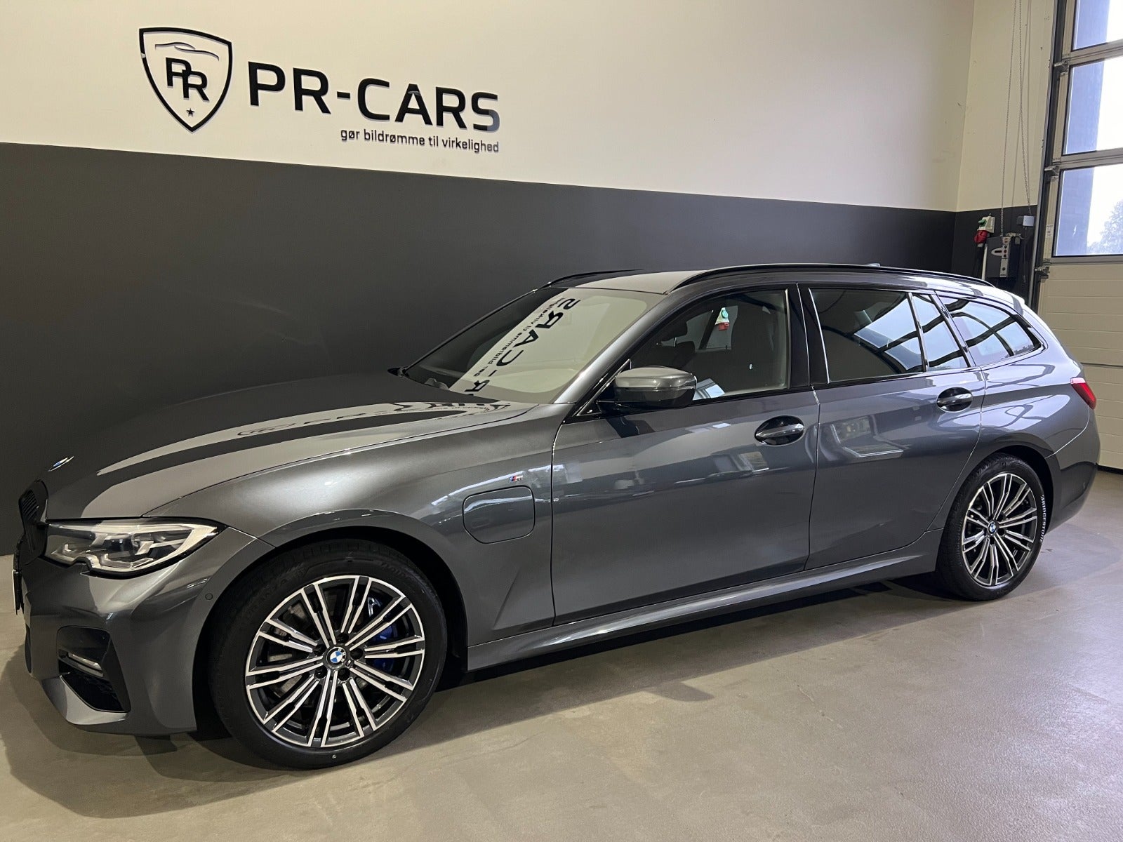 flexleasing-bmw-330e-20-touring-m-sport-aut-5d-findleasing