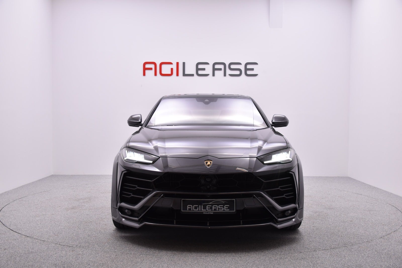 flexleasing-lamborghini-urus-40-5d-findleasing