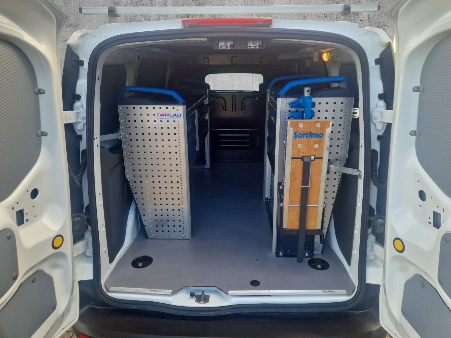 flexleasing-ford-transit-connect-15-ecoblue-trend-lang-findleasing